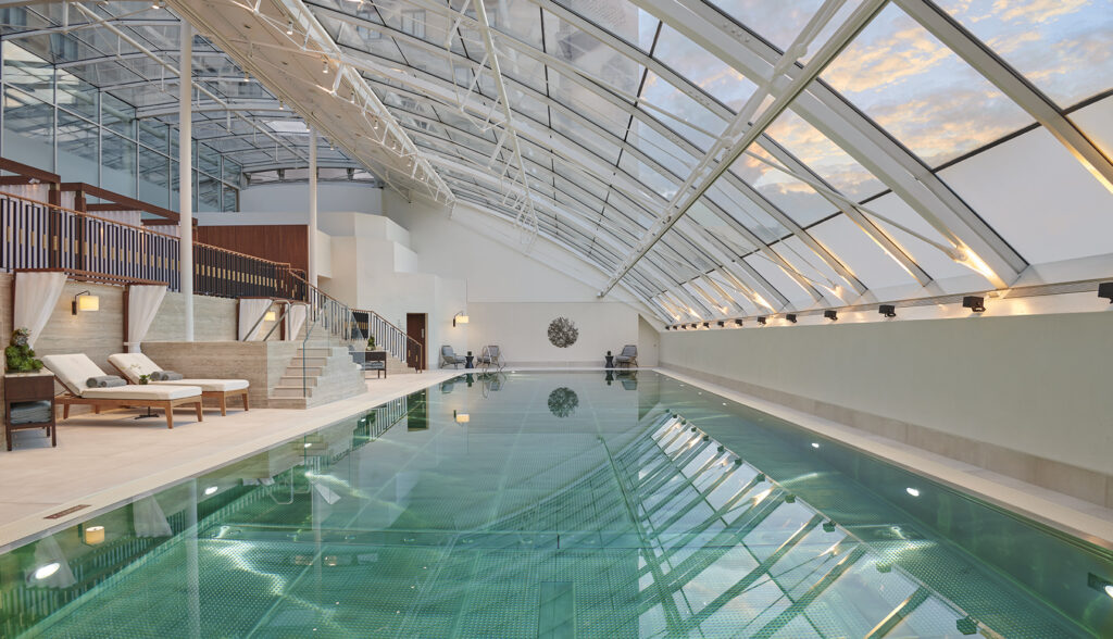 Jumeirah Carlton Tower